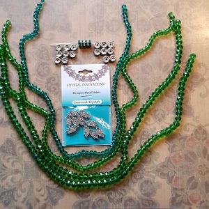 Faceted green glass  beads